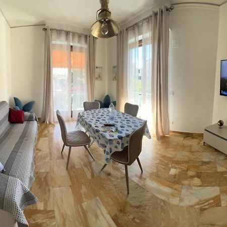 Welcome Riviera -Torre D'Avorio Appartamento 126 Mq Piu'Terrazzo25 Mq - Totalmente Rinnovato- 250 M Dal Centro - Parcheggio A Pagamento 15 Euro Al Giorno Da Prenotare In Anticipo Salvo Dispo -Parking At 15 Euro Per Day To Be Booked In Advance If Avai Рапалло Экстерьер фото